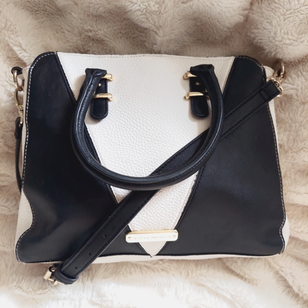 Steve Madden Shoulder Bag